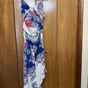 VENUS summery Blue and White Paisley Asymmetrical Maxi Dress
